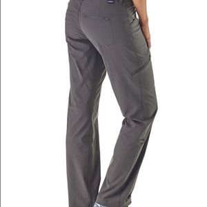 NWOT Patagonia women’s quandary pants (size:4)